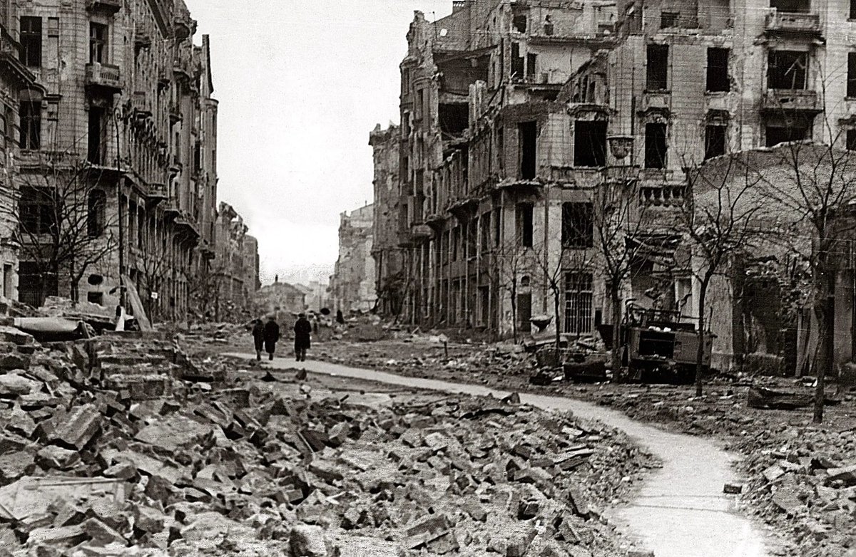 What the Nazis Did to the Warsaw Ghetto after Jews Dared Resist the Nazi Ubermenschen