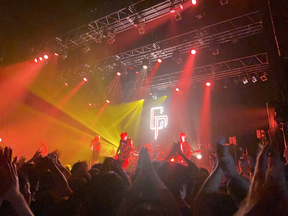 rinta119's tweet photo. ほぼリード曲ばっかの疾走感と心地よい疲労感
希望した曲も4/3聴けて満足
ブレイクダウン多くて明日は首が筋肉痛確定w

 #coldrain https://t.co/mEydUu6Ux9