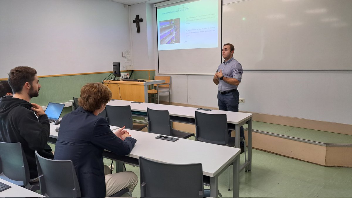 Master Class en ICAI.
<a href="/AireLimpio2000/">Grupo Aire Limpio</a> dando una clase de calidad de aire interior a los alumnos del Master de Medioambiente y Sostenibilidad del ICAI Comillas