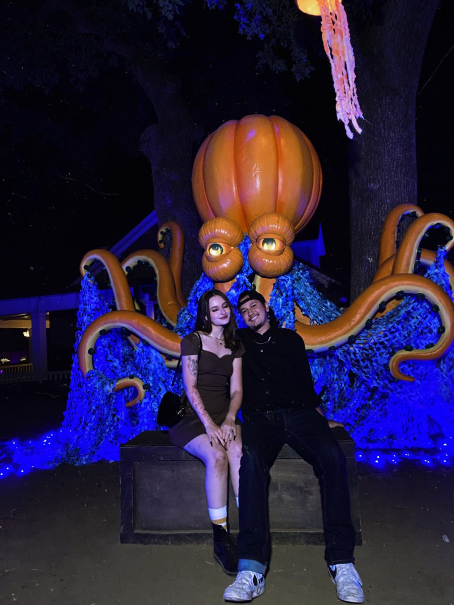 k24bby's tweet photo. boyfriend fanpage fr https://t.co/4nhAJdPcjY