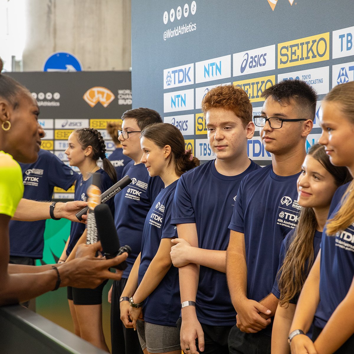 📆 Today, as Japan celebrates Sport and Health Day, we at TDK are proud to play our part in promoting physical wellness and athletic excellence globally. Here are a few captivating moments from the Rising Stars Clinic at #wabudapest23 🙌

@WorldAthletics #Worldathleticschamps