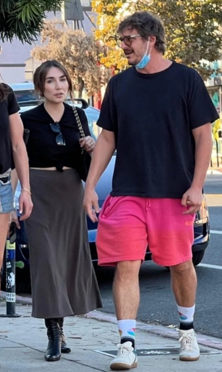 elliedjarin's tweet image. that's a big boy