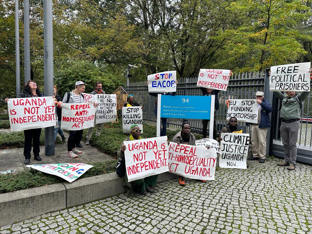 drstellanyanzi's tweet photo. 5/10 The peaceful protest at @BMZ_Bund has called on Germany to stop funding dictatorship in Uganda!
#ugnotyetindependent
#stillnotindependent https://t.co/DuG1fJNTHj