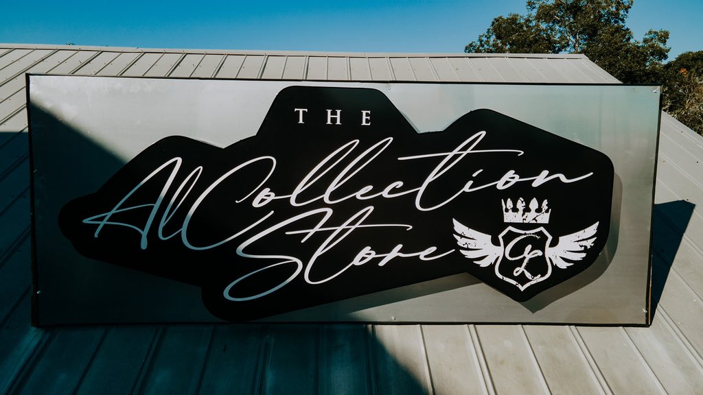 ALCollection's tweet image. Anthony Lawrence Collection #AlumniPride sweatshirts are coming to #TheALCollectionStore soon