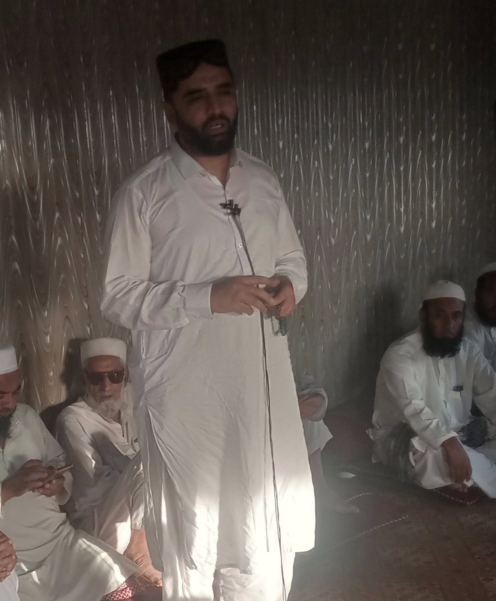 ImmadAzamOffi's tweet photo. الحمداللّه مفتی محمود مرکز تخت نصرتی پر اج اپنے قائدين کے حکم کی تعمیل کرتےہویے انے والے مفتی محمود رح كانفرنس اور فلسطين صورتحال بارے اہم جماعتی میٹنگ کا اهتمام کیاگیا۔ انشاءاللّه فلسطينی بھاييوں 1/2
#مفتی_محمود_كانفرنس
#طوفان_الأقصى #طوفان_القدس
#IsraelPalestineWar #Hezbollah https://t.co/ZS8rGpJ320