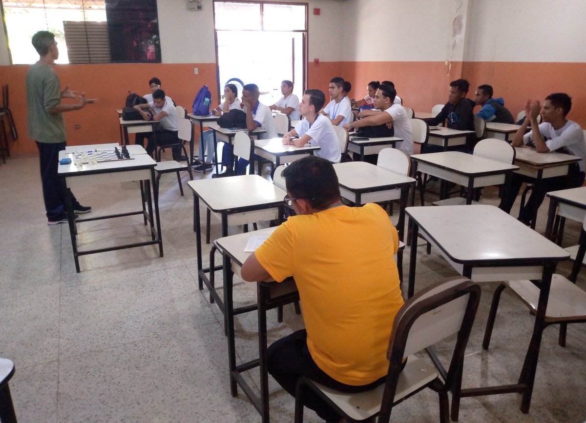 La UNEFA Núcleo Yaracuy realizó, Intervención Deportiva al Módulo de Actividad Física en la disciplina de Ajedrez en la Carrera de Ing. En Sistema del 6to semestre Cantida de participante : 14 estudiantes.