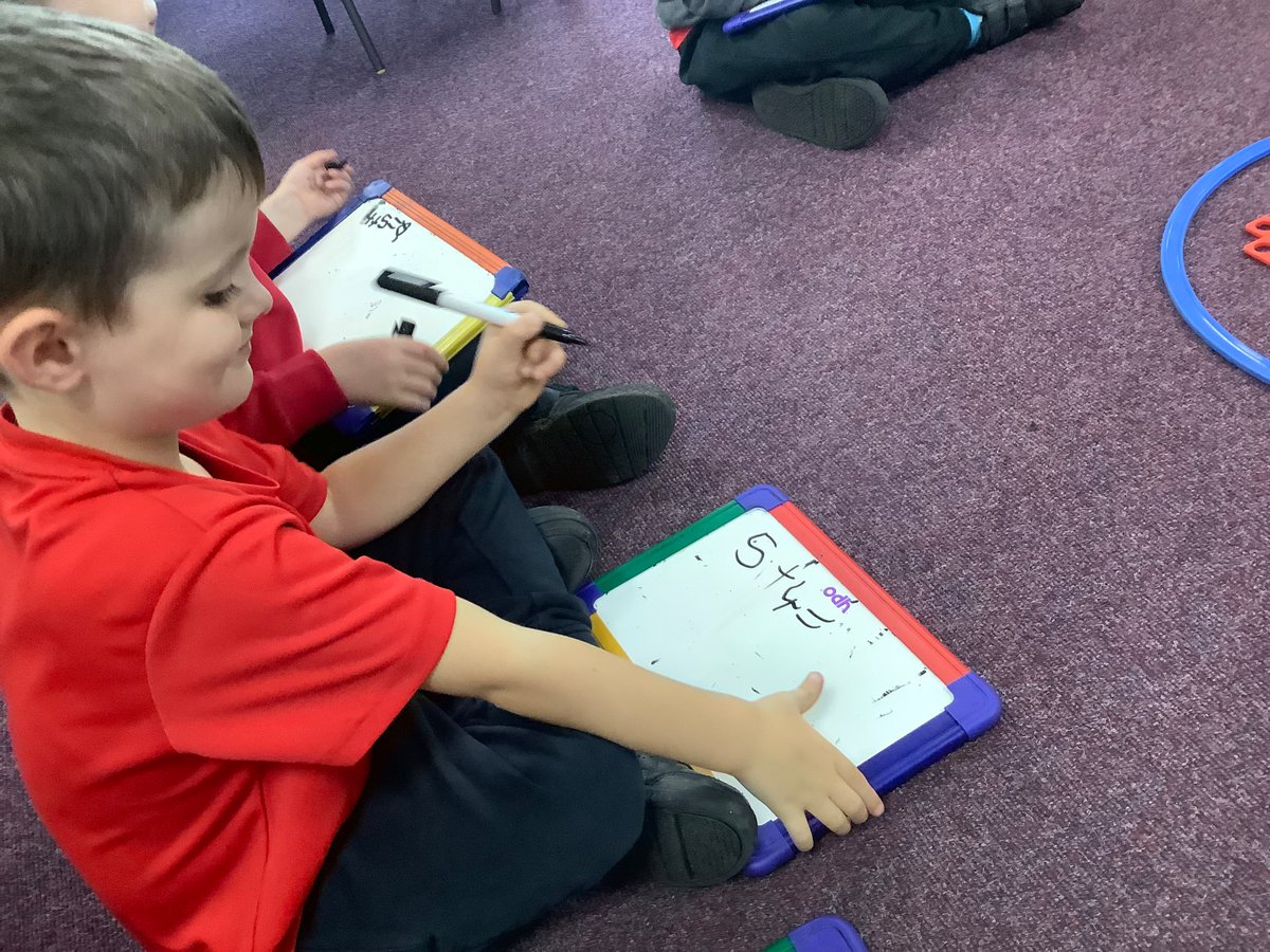 MelthamMoor's tweet photo. Year 1 have been using part whole models to help the, write addition number sentences. #MMY1 #MMmaths https://t.co/mR4YXOoIPq