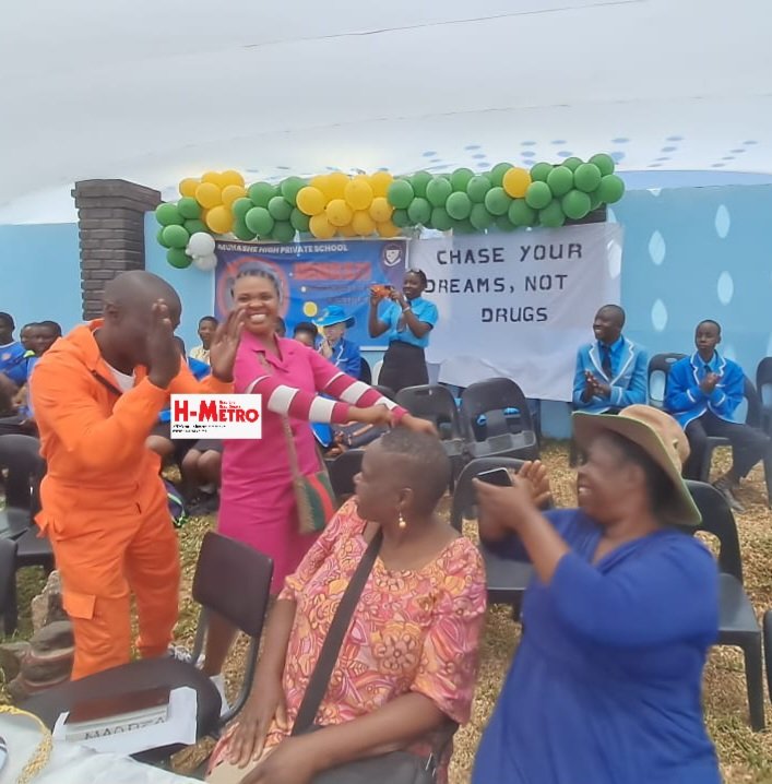 HMetro_'s tweet photo. Incarcerated Mai TT and Oscar Pambuka are on a joint anti-drugs campaign being led by the @ZPCS_PR at Munashe High School in Mutoko.

#hmetro https://t.co/bDM14VbNz5