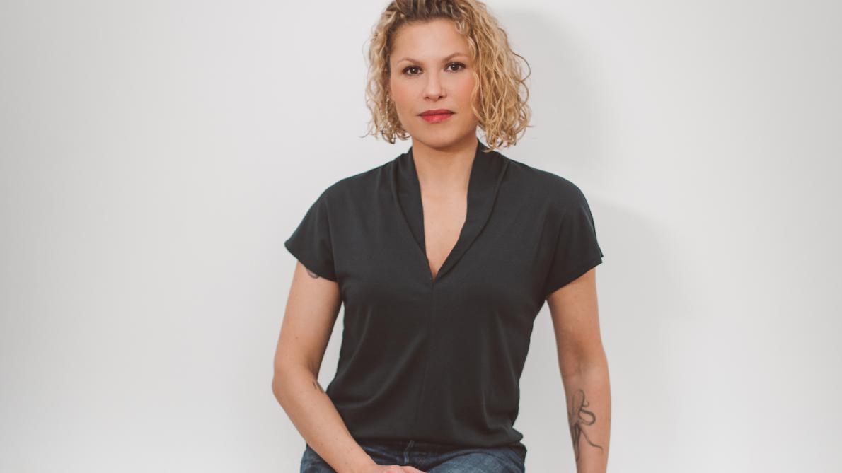 lesoir's tweet photo. Florence Hainaut, journaliste : « Le cyberharcèlement contre les femmes est l’habit neuf de la misogynie » https://t.co/6AhZ57daW5 https://t.co/XP9MoAEtWq