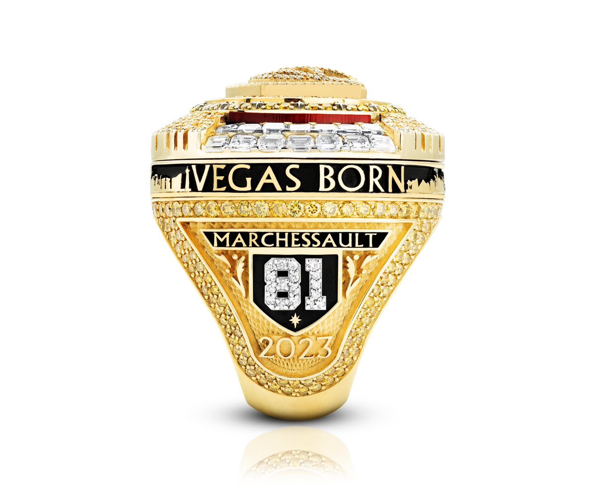 The Vegas Golden Knights’ Stanley Cup ring. 

📸:@VegasGldnKnghts