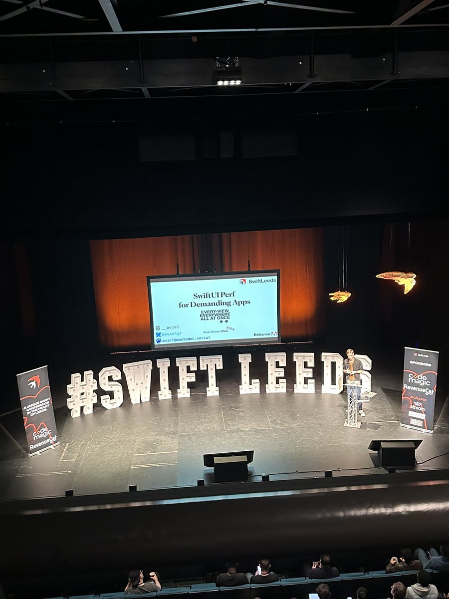 alvesparthur's tweet photo. Having a good time at @swift_leeds. And look at this badge made by @NinjaLikesCheez + @DonnyWals 🤩 https://t.co/YcRmWLivO3
