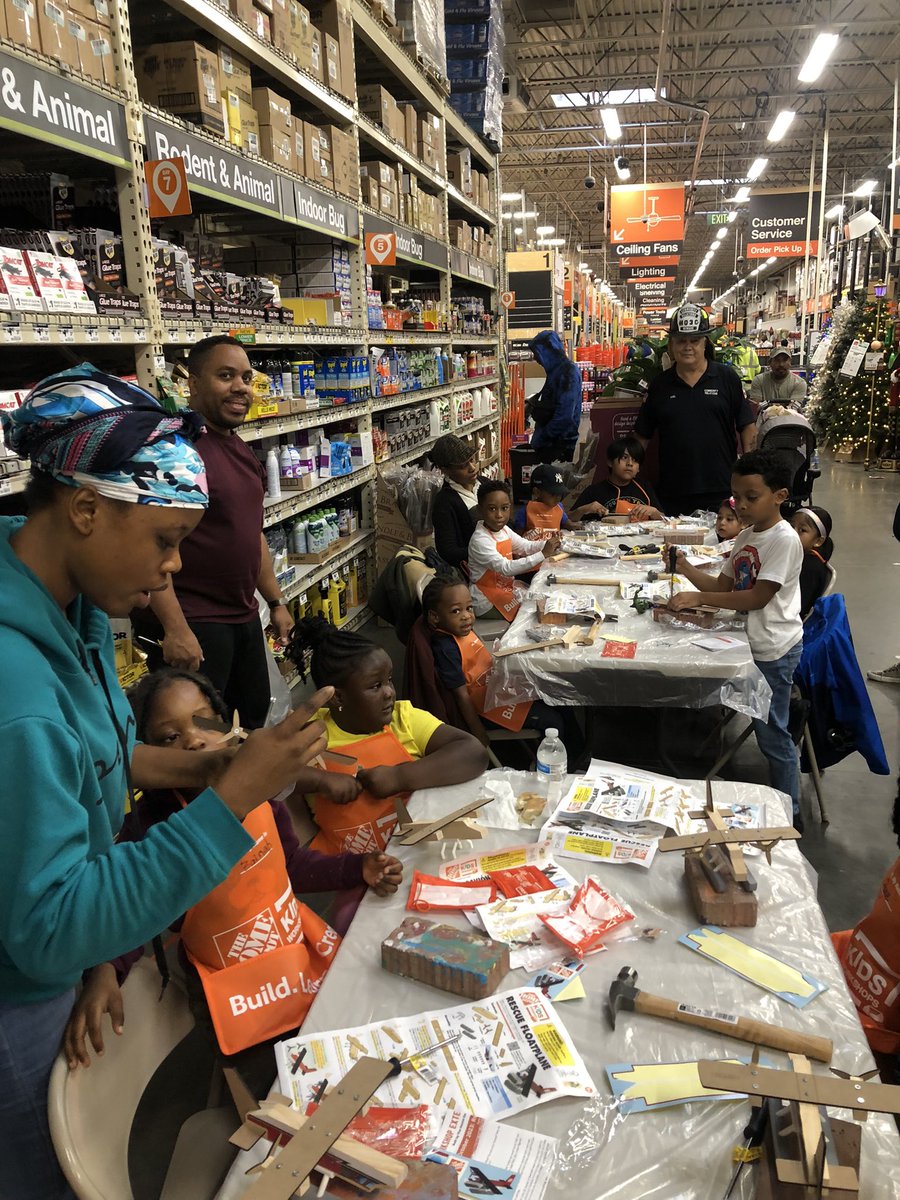 deshell1957's tweet image. October 7th was the Newark Home Depot’s 18th successful year hosting Fire Safety Month at the Kids Workshop.@marcusmccollum @PhelpsFahimah @SeanMorris12 @linetterubio3 @Ckelly28K @DHRMgregorio @MattKeatinghd @thdmikeb @rickcreditkelly @EmelahNewsome @Nap716 @Lfam6Lynch @D66Celest
