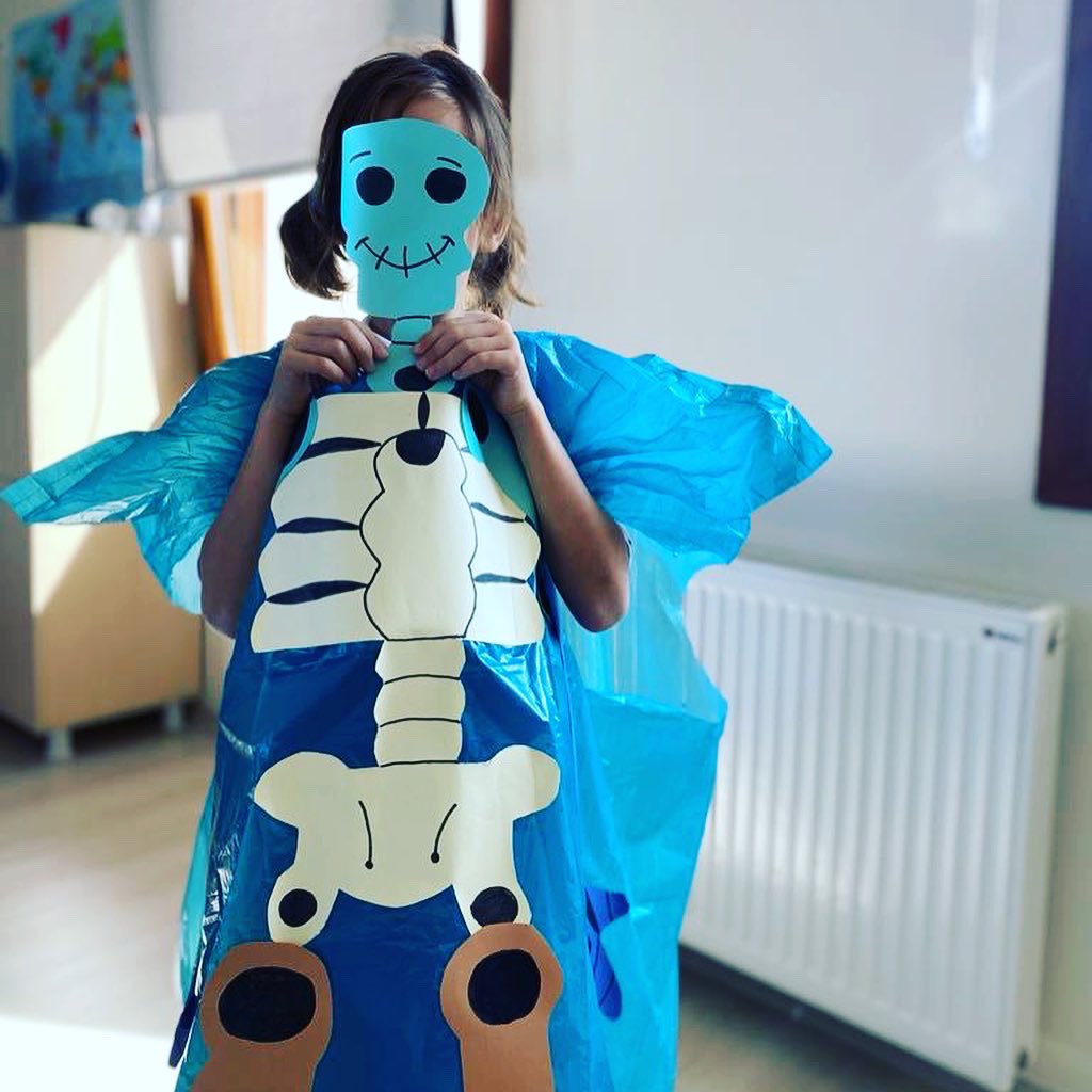 platinakademi's tweet photo. STEM dersimizde bugün iskeletimizi tanıdık.. 🤓👩‍🔬🩻
.
.
#stemeducation #steameducation #fen #fenbilimleri #iskelet #iskeletimizitadınık #platinakademi #platinkids #platinakademiilkokulu #platinakademiedirne #beststartpoint #edirneokul #edirnecocuk https://t.co/1SV4iIItzG