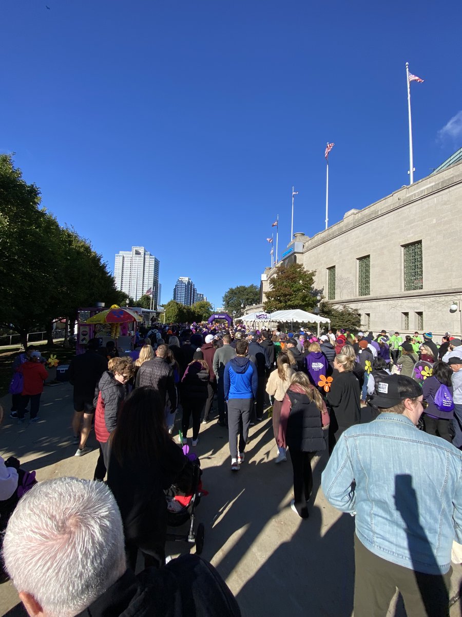 AlzChi's tweet photo. Thank you to everyone who came out to this year's Walk to End Alzheimer's Chicago! We had an amazing turnout, with so many passionate about this important cause.

#EndALZ #Walk2EndAlz #Chicago https://t.co/pCHkvbHpbS
