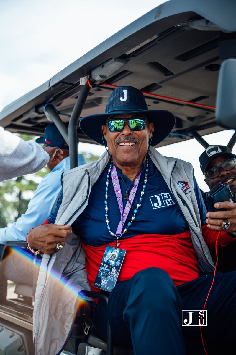 gojsutigersfb's tweet photo. Legend 🐐

#GuardTheeYard #TheeILove https://t.co/izy2IkDX8O
