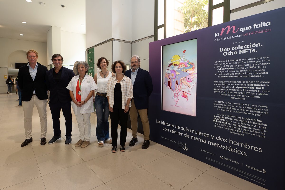 DaiichiSankyoES's tweet photo. Inaugurada en @hospitalclinic, de #Barcelona, la exposición de #NFTs sobre  #CáncerDeMamaMetastásico de #laMquefalta. Una iniciativa de @CMMetastasico en la que colaboramos la Alianza #DaiichiSankyo | @AstraZenecaES, con @asociacioninvi, y que se puede visitar hasta el 14oct🗓️ https://t.co/BziwXkpj4h