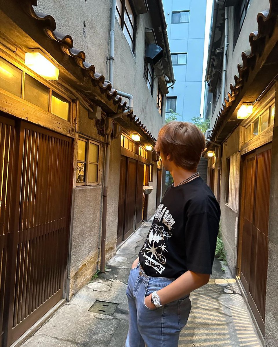 doyliciouss's tweet image. Are you ready Mr. Style? 
I'm always ready Mrs. Lee

#NCTzenSelcaDay #NCT #NCTDREAM #NCT127 #HAECHAN #NSD