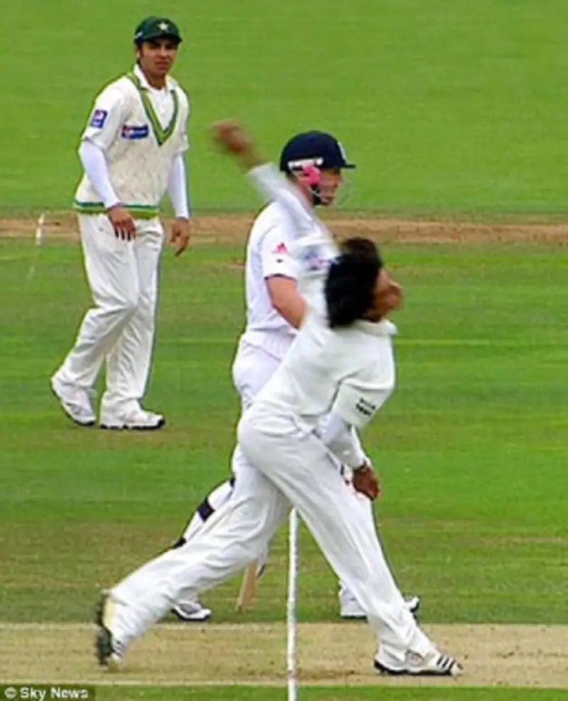 CorneredTigers1's tweet photo. @iamamirofficial Agar kisi ko nikalna chahye to wo spot fixer hay veeray
#SayNoToMatchFixers https://t.co/hywwuvcJ75