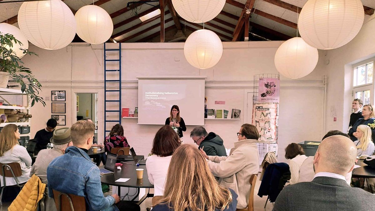 arantzazulab's tweet photo. In the #DRDConference23 we co-facilitated a workshop together with @DemocracyNext @IdeemosL @newdemocracyAUS & @david_schecter on institutionalising deliberation.
We presented the approach that we're taking in the Basque region: scaling out, deep and up
ℹ️https://t.co/4JpqlAowkH https://t.co/bIxEb4lFYI