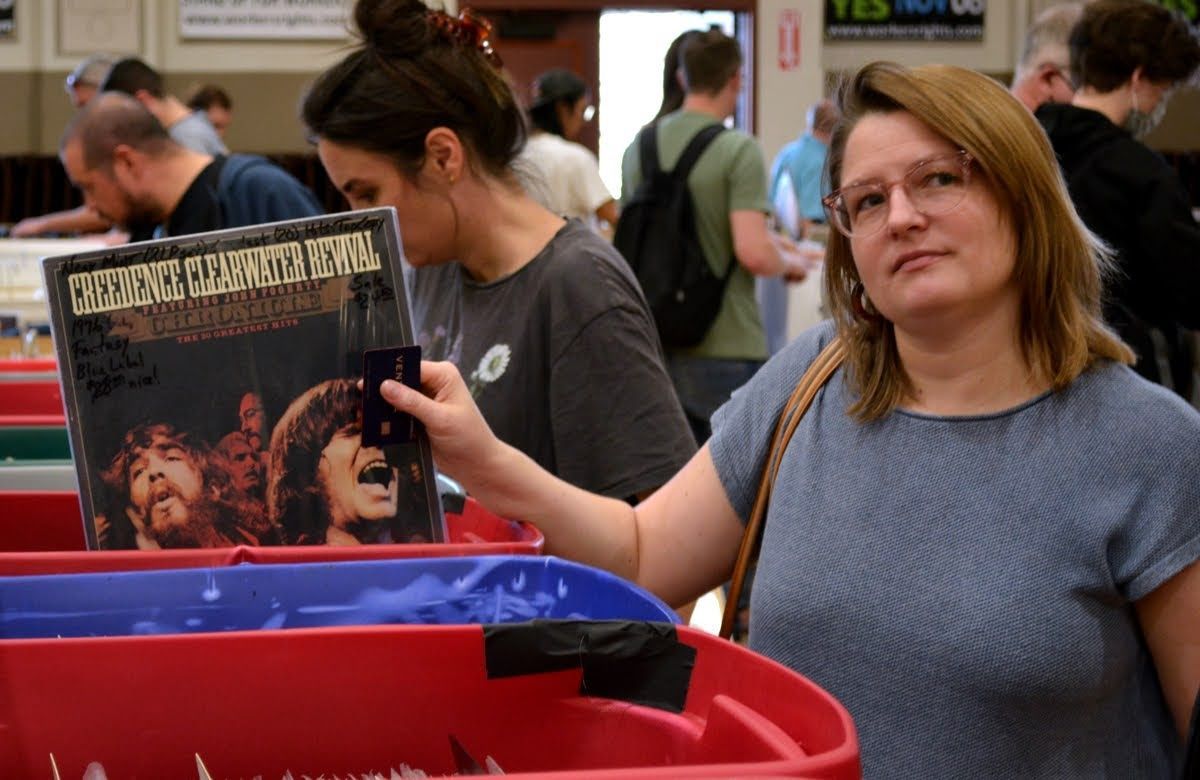 Tell us about your CHIRP Record Fair scores! The 19th Annual CHIRP Record Fair & Other Delights is coming up on 10/21. In those 19 years, we've moved a LOT of vinyl! Tell us:: what is your BEST vinyl find at a past CHIRP Record Fair? (Tix: buff.ly/3F1wOCI )