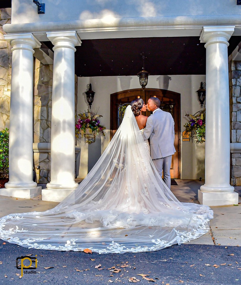 mrs. ain’t going✨ tweet media