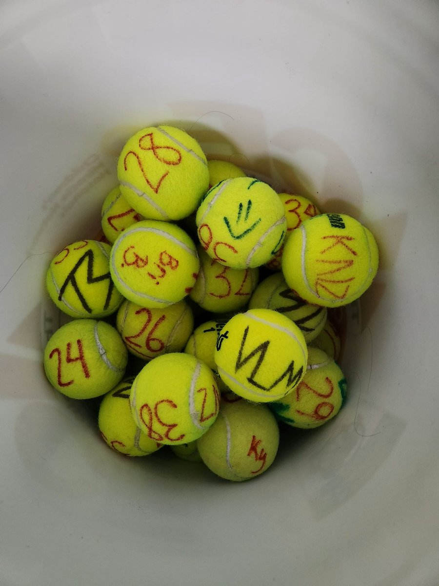 EPCHS_Athletics's tweet photo. F/S girls tennis exceeded one of their preseason goals with 3 wins at their final match vs. Peoria Christian last Thursday! Congrats Raiders! #EPAthletics #ProudtobeEP
Win 40 individual matches ✔️
#FilltheBucket https://t.co/TilFPvlttl