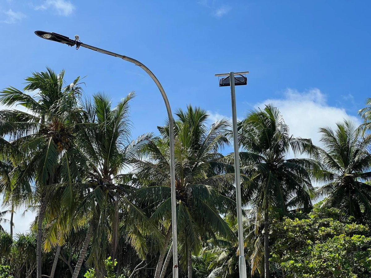KinolhasC's tweet photo. ގަބުރުސްތާނުގެ މަސައްކަތް ނިންމުން(.) މިމަސައްކަތް ކުރެވިފައިވަނީ އޯކިޑްވިލާ އިންވެސްޓްމަންޓާއި ހަވާލުކުރެވިގެން
@lgaMaldives https://t.co/RqTq3kWee7