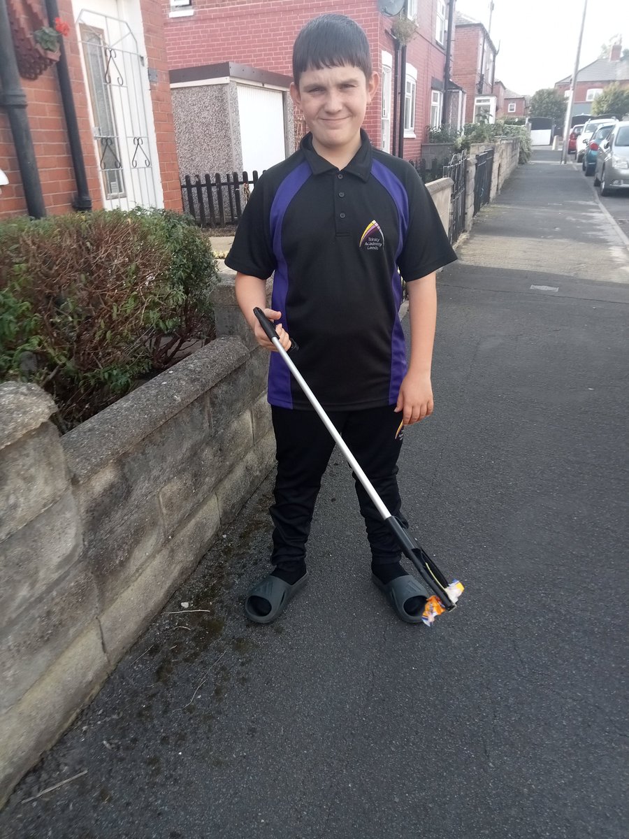 Kelly81919240's tweet photo. Clean up the community build step 27 @TrinityAcademyL https://t.co/bZtziRZdJs