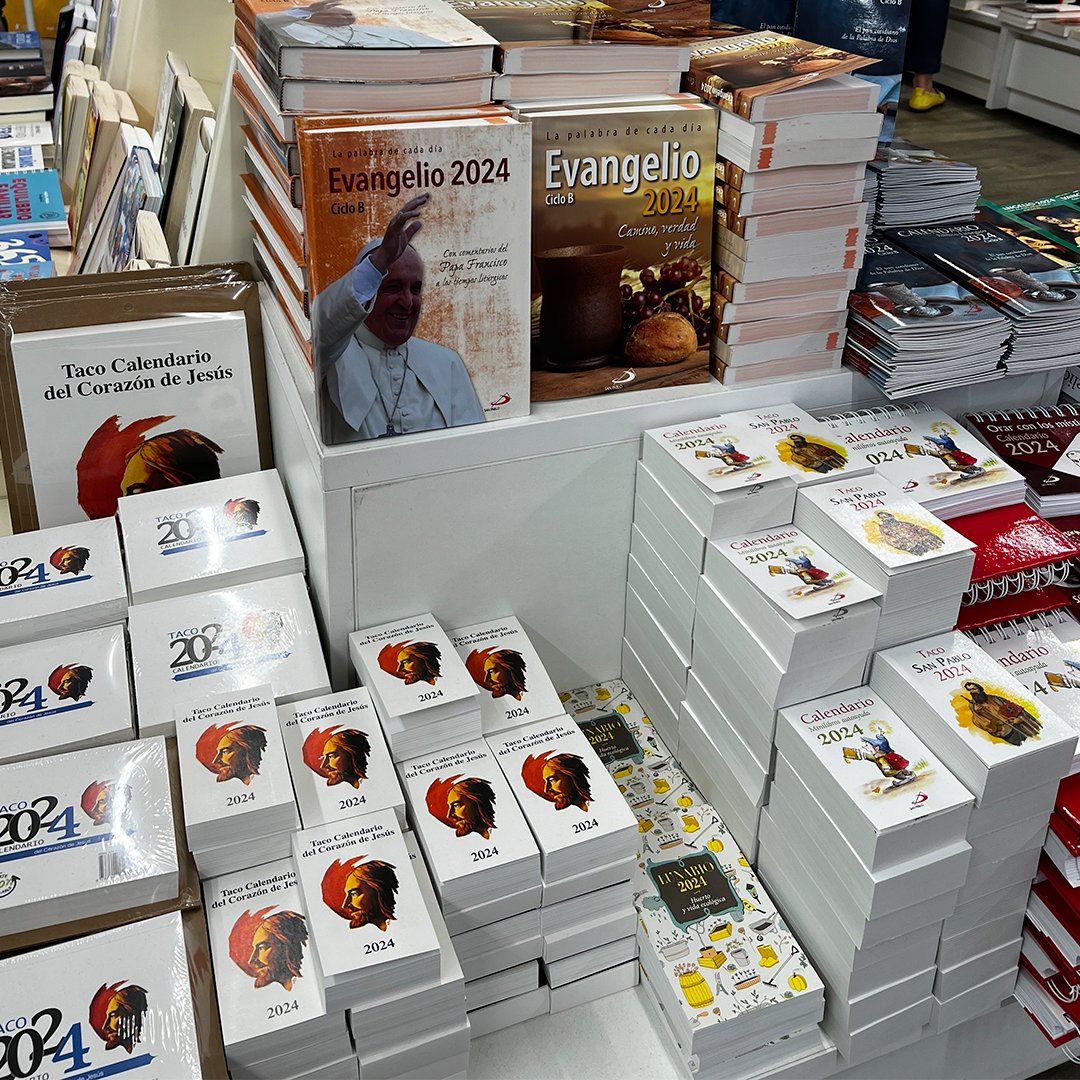 Calendarios, Evangelios y Agendas para 2024... todo esto puedes encontrar en nuestras librerías #cercadeti