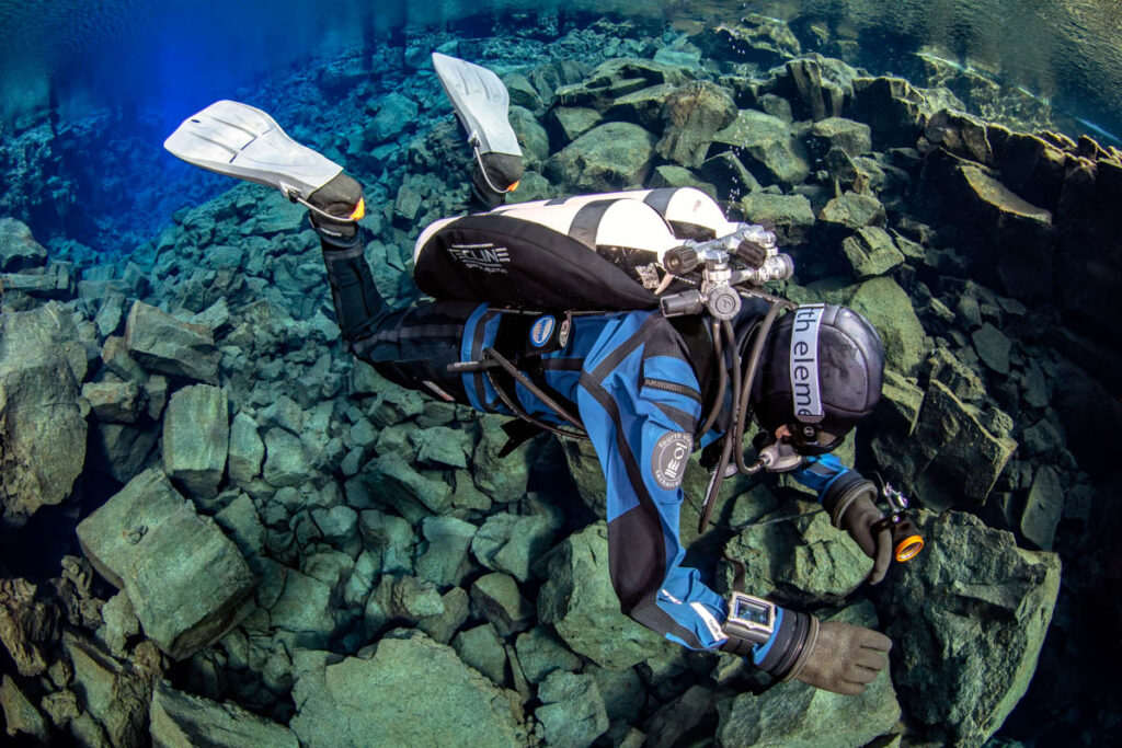 DiveKitDirect tweet picture