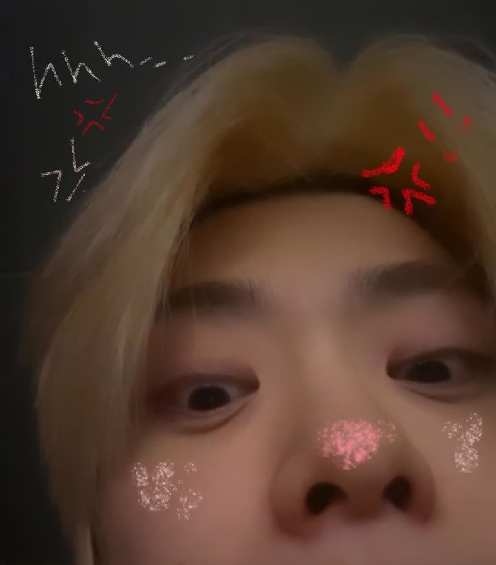 scenervyrei's tweet image. mit meinem süßen Freund🍑
😙 "Hallo... wissen Sie, wer das süßeste Lächeln hat?"
🍑 "Wer ist es?"
😙 "Versuchen Sie zu lächeln und in den Spiegel zu schauen ...“
🍑.........

#NCTzenSelcaDay #NSD #JAEHYUN
 #NCT해찬 #NCT127 @NCTsmtown_127