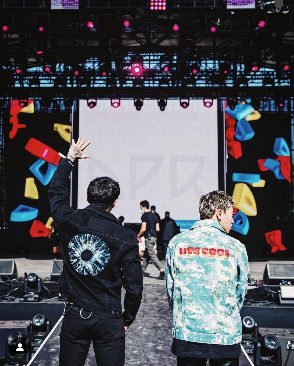 fordprgang's tweet photo. "I GOTTA LIVE A LITTLE BECAUSE YOU ARE THERE, DABIN" — Ian to Dabin.

May we all find our own Ian and Dabin. The kind of friendship that will never doubt us. The kind of friendship that will give us the assurance and support we needed. The kind of love that will make us live. https://t.co/vj0WNSSxp0