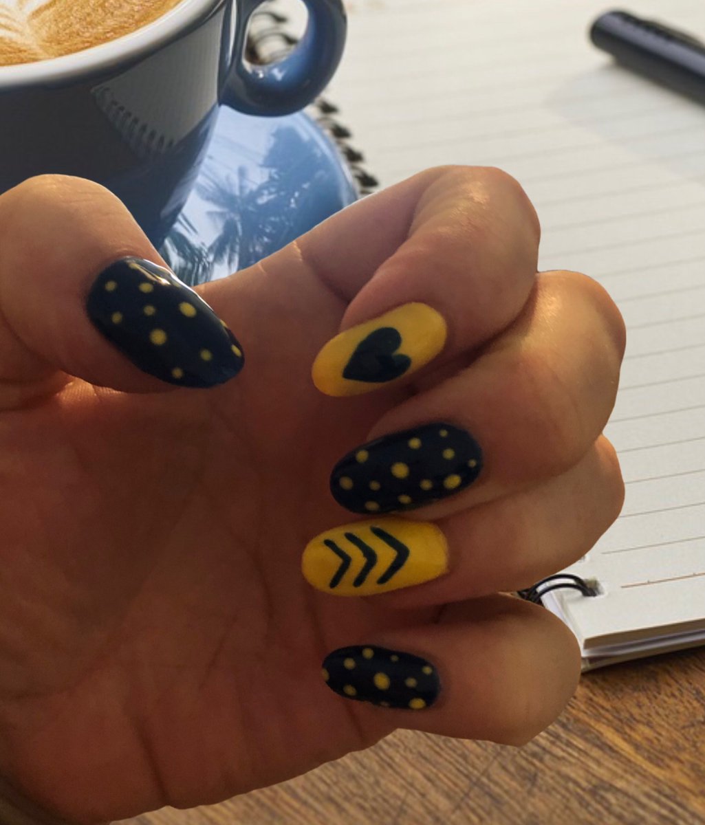 Isabel_Heron's tweet photo. Since this month is Emily’s birthday, #downsyndromeawarenessmonth and a charity abseil for dss I obv had to get themed nails 😍 💙💛
#theluckyfew https://t.co/uNvChiMC8e