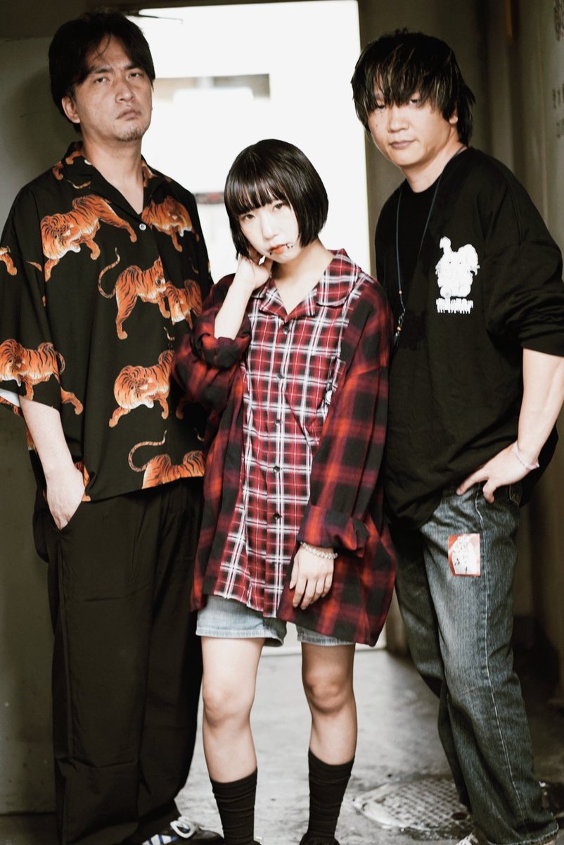 Nehannoinu's tweet photo. 下北沢Queへご来場いただいた方、配信をご覧いただいた方 ありがとうございました！
⬇コチラから16日まで ライブ全編をご覧いただけます⬇
https://t.co/nzkJFq76fl https://t.co/jQLNtSYeWn