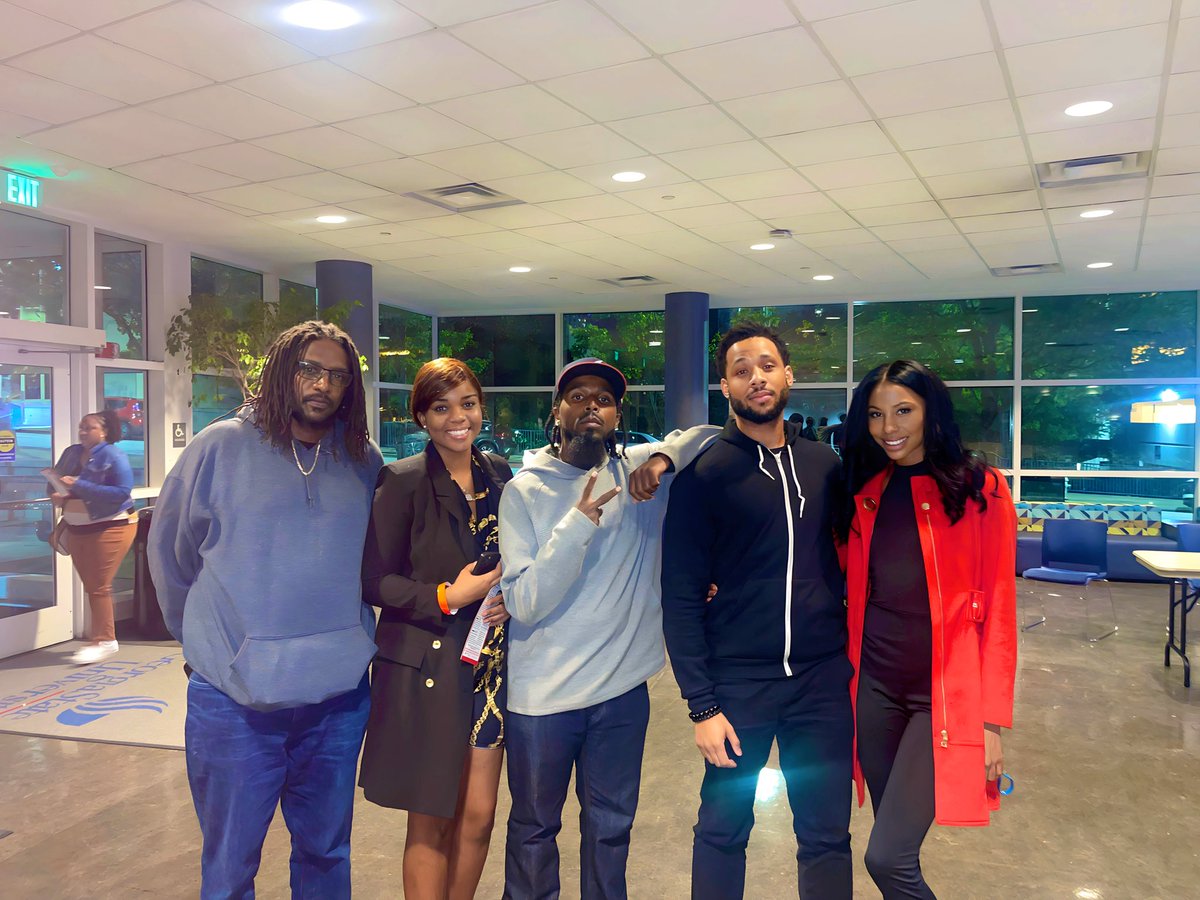 FavGhostwriter's tweet photo. I’d like to give a special shoutout to @NadiraSpeaks for her organizing &amp; uniting different groups despite our  differences, to do what needed to be done!  And the flyers—chefs kiss! Super grateful for you Aquarius queen! Love you all.❤️👸🏽 #NationalReparationsConvention https://t.co/f5MoIhDheH
