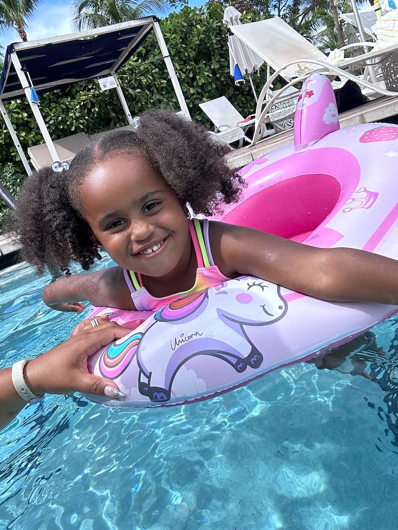 MissErikaG's tweet photo. I’m a finalist in Grand Hyatt Baha Mar’s Story Contest. Help me rally votes: https://t.co/0PA7MarNHP https://t.co/tkZfLigRHg