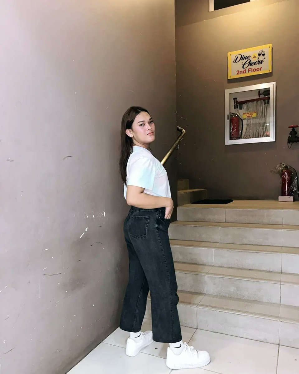 XLlamir's tweet photo. just loving my self moreee!! ♡♡♡ https://t.co/fGgjPR3b7D