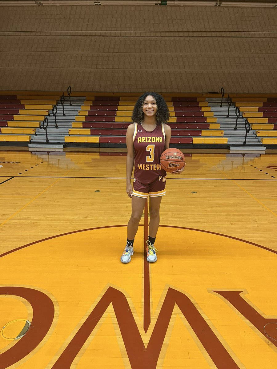 Nyah Hardy (@nyah_hardy) on Twitter photo I had an amazing official visit to Arizona western <a href="/MatadorsWBB/">Arizona Western College</a>. I had so much fun with Coach Chelsey and her players. Thank you so much for this opportunity. <a href="/oilerpride_gbb/">Pearland GBB</a> I had an amazing official visit to Arizona western <a href="/MatadorsWBB/">Arizona Western College</a>. I had so much fun with Coach Chelsey and her players. Thank you so much for this opportunity. <a href="/oilerpride_gbb/">Pearland GBB</a>
