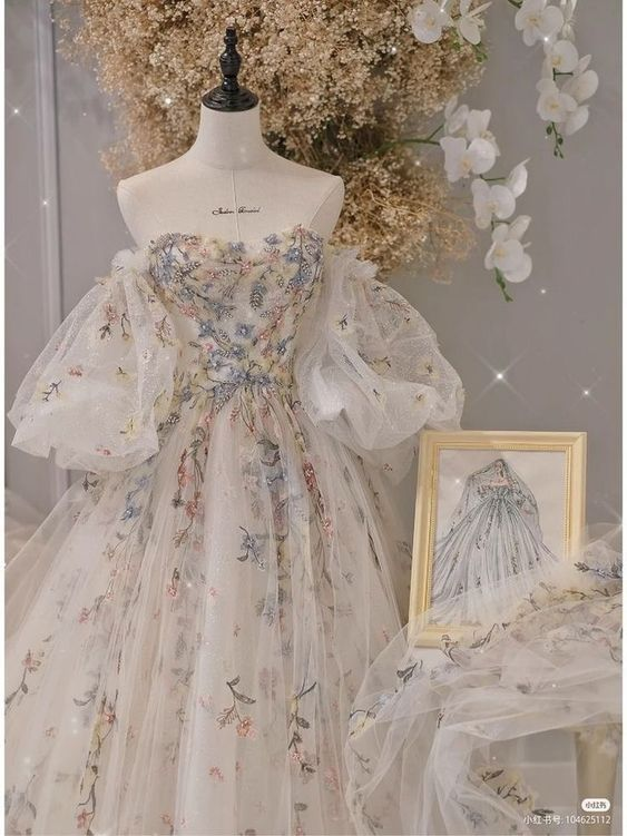 archivedlooks's tweet photo. Floral dresses https://t.co/qKfdxq9KCQ