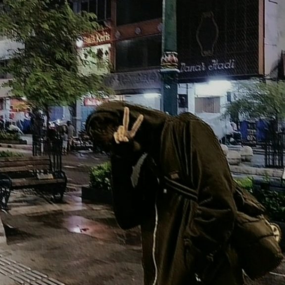 chizushinie's tweet image. 🐻 : "Cari angkringan dulu ya kita"
🐼 : "Eh tapi aku mau foto dulu disitu bub!"
🐻 : "Yaudah sana aku fotoin"

#NCTzenSelcaDay #NSD #HAECHAN #NCT127 #NCTDream @NCTsmtown @NCTsmtown_127