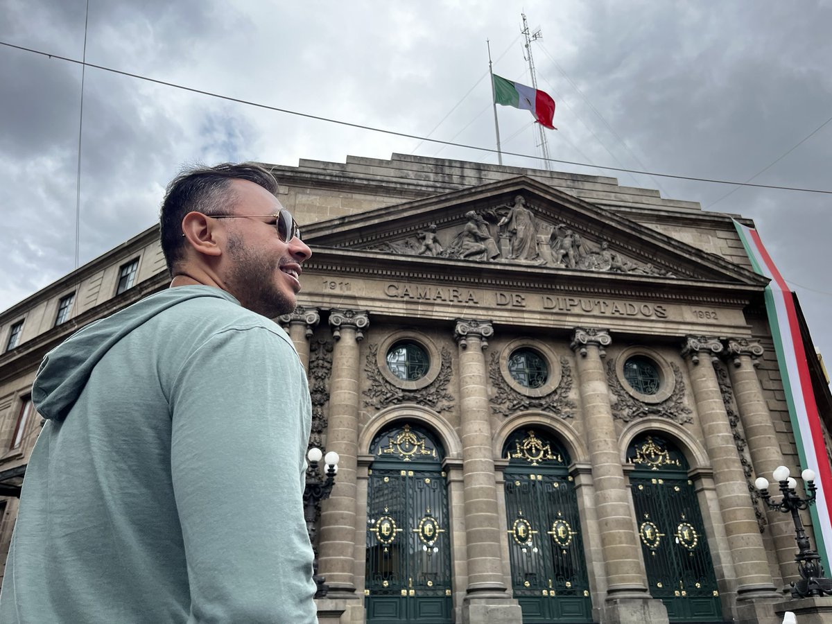 Celebrating #HispanicHeritage —where else?—in Mexico City! #CDMX #MexicoLindoyQuerido