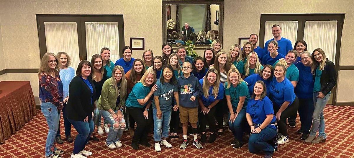 classrmsanders's tweet image. Brummer staff supporting their colleague’s family.  Team Caleb keep fighting. @SLCSBrummer @SLCSD