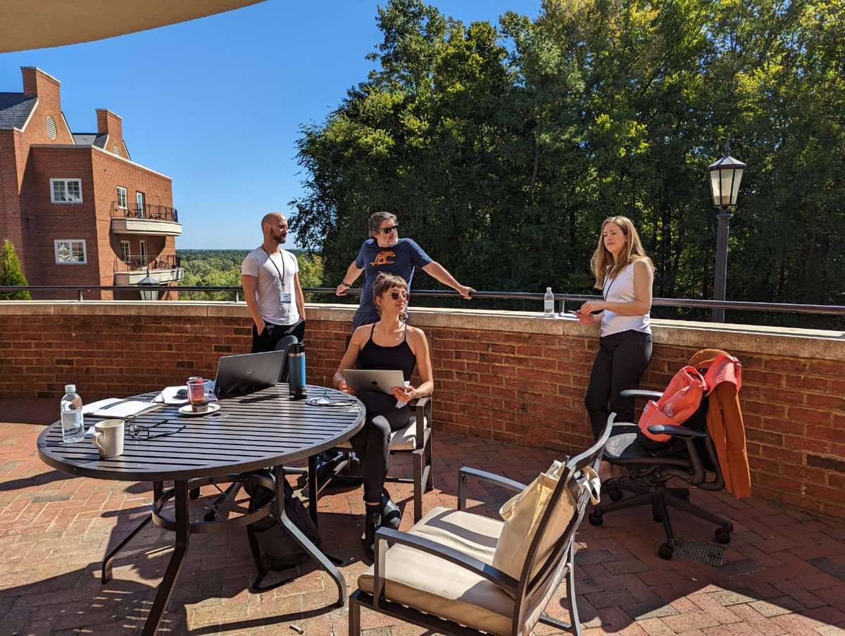 Working Hard at the @TriangleSCI discussing trust in preprints and preprint media coverage. Wonderful Sunday and start of the week. @FleerackersA