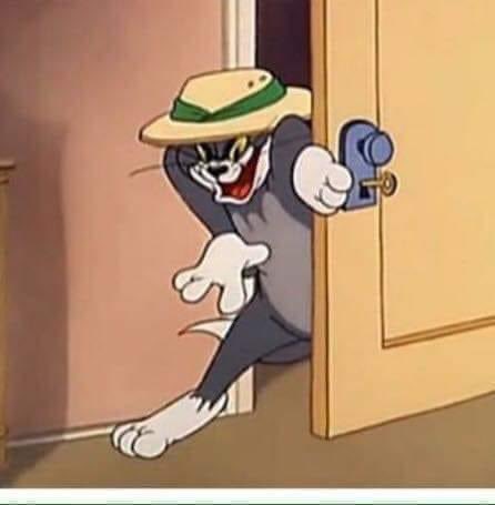 oficiaIdz7's tweet photo. Eu chegando em casa no outro dia depois de falar que ia ali rapidinho https://t.co/coLKkiUs2W