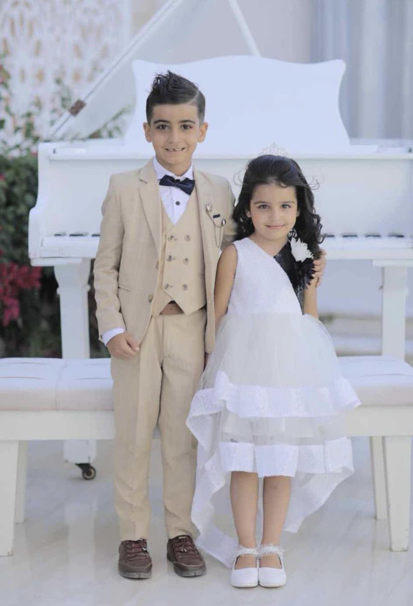 nour_odeh's tweet photo. This is Zeina and Aya Farajallah. They were killed by Israeli airstrikes today along with their mom and dad. Their younger twin brothers are in the ICU. https://t.co/uYVBSiTlZk
