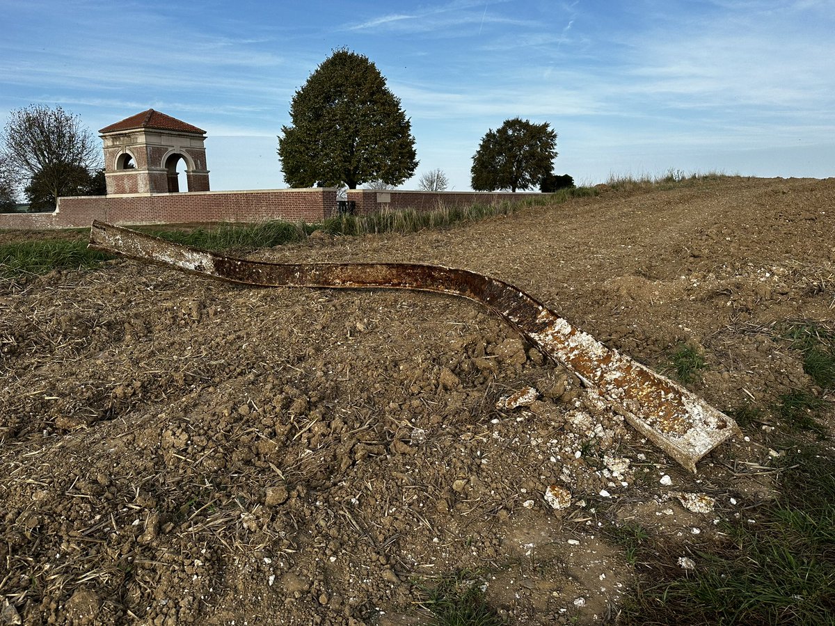 About a week ago a tractor came off the Mametz to Montauban road just east of Dantzig Alley Cemetery at the junction with Bulgar Alley into a ditch and had to be dug out. This iron was dug out from the field - looks like hefty trench construction? #Somme #ww1 @zero_hour_z_day