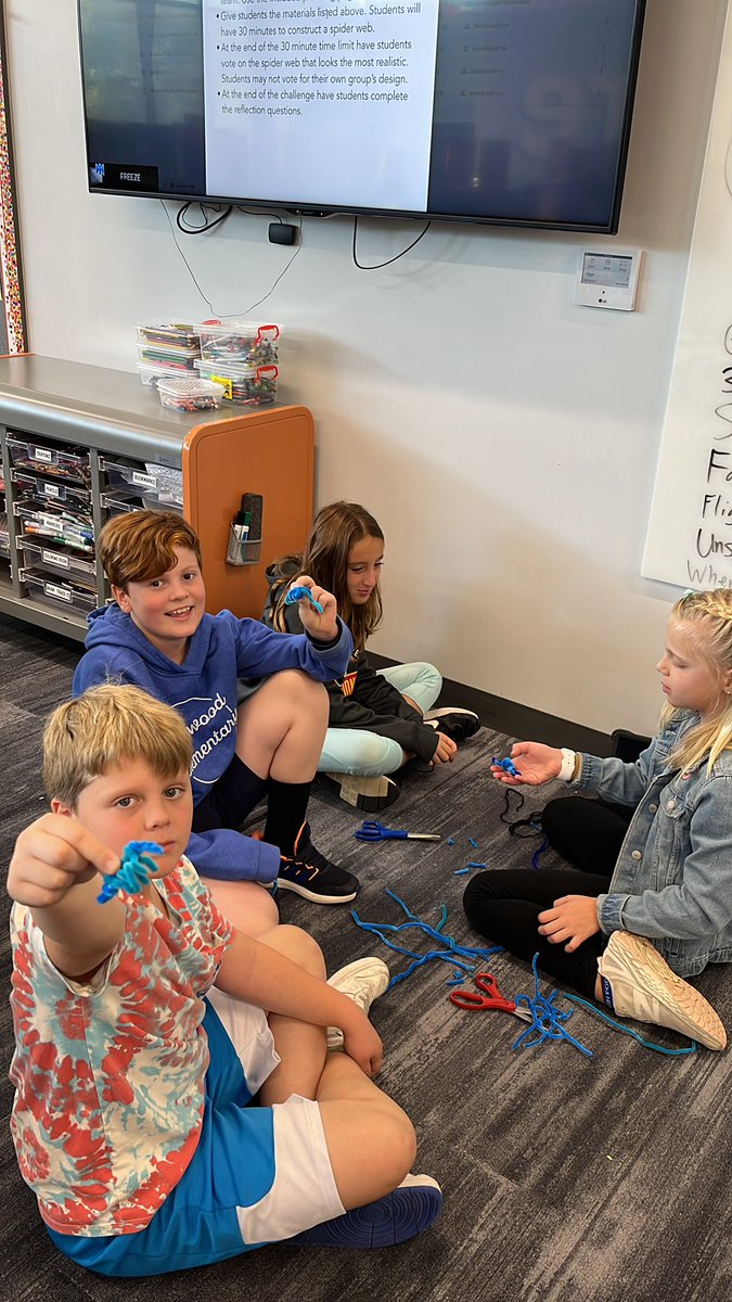 4th grade team STEM project…making spooky spider webs! <a href="/Bulldogs512/">Chris Lash</a> <a href="/BriarwoodElem/">Briarwood Bulldogs</a>