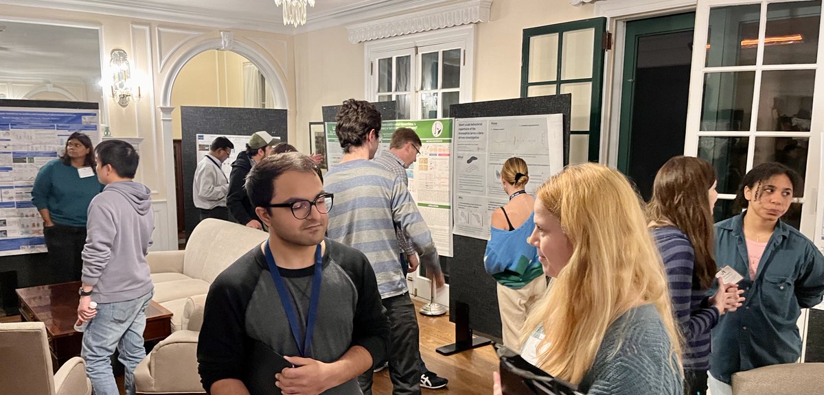 Vivekdna's tweet photo. Day 0 #JAXBehavior - The poster session had really cool science from the students. https://t.co/Z1KHILPXnk