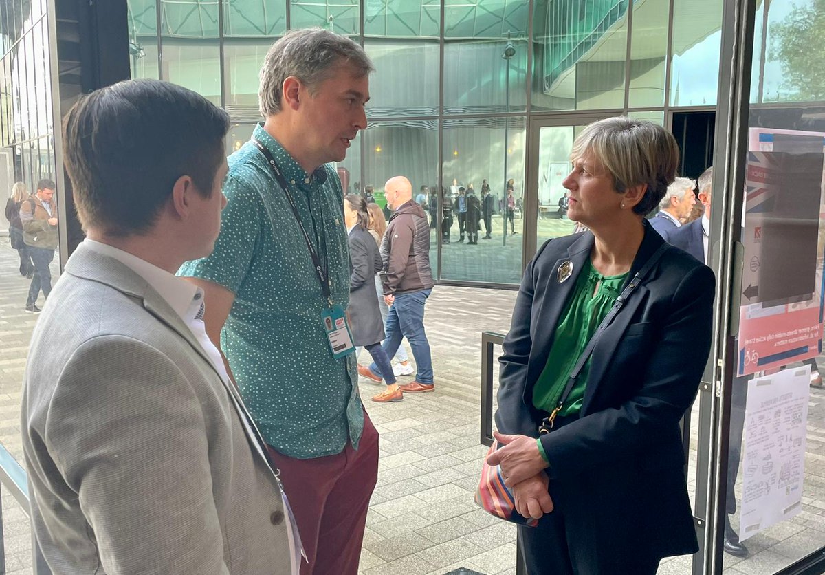 Another Nottingham MP! @LilianGreenwood visited the Religious Education stand today at #LabourConference23 to discuss the importance of good RE for every pupil in every school @UoN_TRS @CAPE_acuk