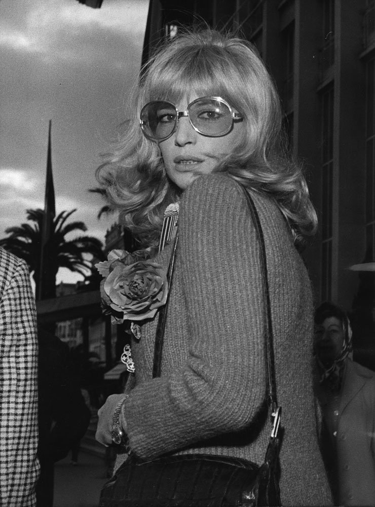 tuesdaywood's tweet photo. monica vitti, 1974 https://t.co/sZxGkUZJtI
